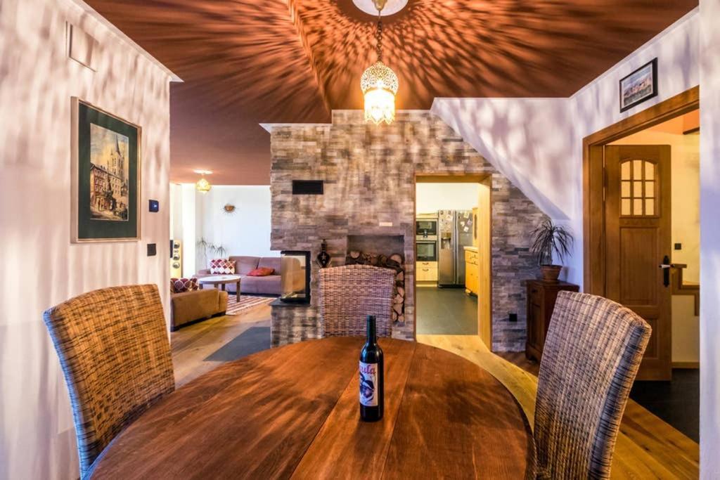 Ferienwohnung Wohlfühloase mit Blick auf Trier Exterior foto